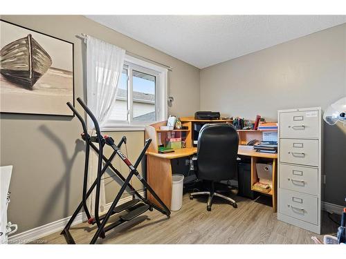 11 Miranda Court, Welland, ON - Indoor Photo Showing Other Room