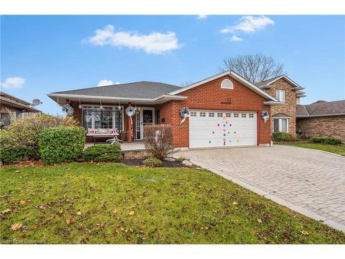 11 Miranda Court, Welland, ON - Outdoor With Deck Patio Veranda With Facade