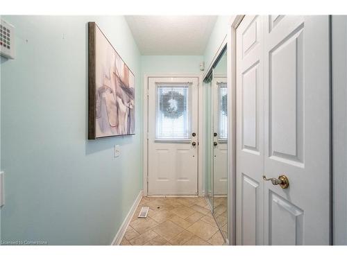 345 Silverbirch Boulevard, Mount Hope, ON - Indoor Photo Showing Other Room