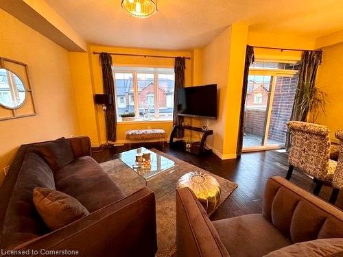 15 Farley Lane, Ancaster, ON - Indoor Photo Showing Living Room