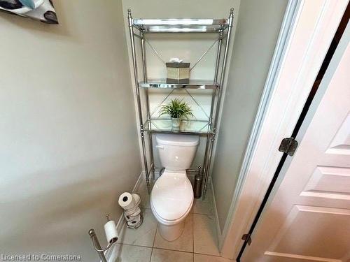 15 Farley Lane, Ancaster, ON - Indoor Photo Showing Bathroom