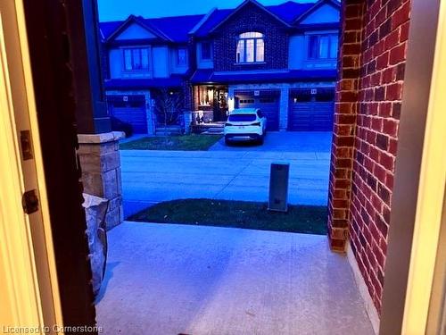 15 Farley Lane, Ancaster, ON - Indoor Photo Showing Other Room