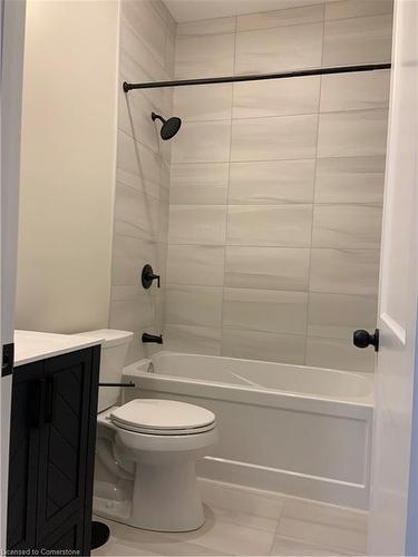 C-728 Eleventh Avenue, Hamilton, ON - Indoor Photo Showing Bathroom