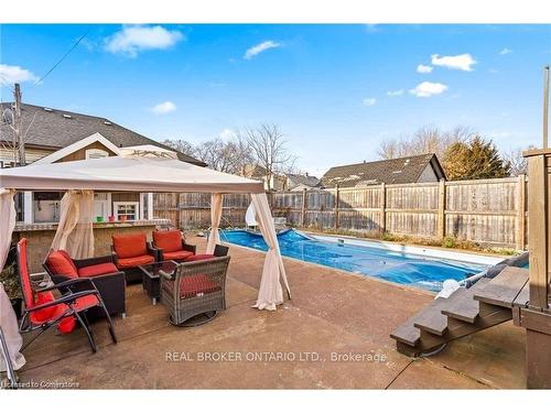 5317 Third Avenue, Niagara Falls, ON - Outdoor With In Ground Pool