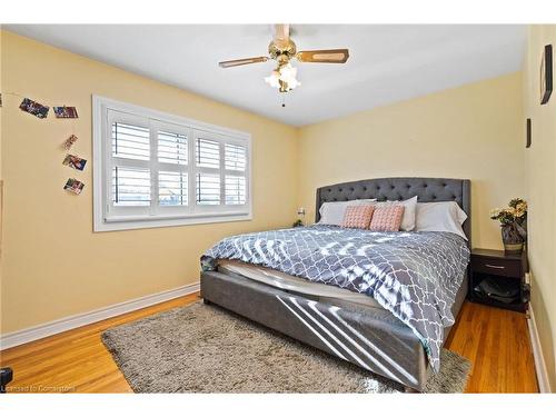 3 Broadmore Avenue, St. Catharines, ON - Indoor Photo Showing Bedroom