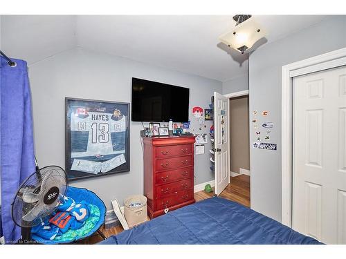 904 Robinson Road, Dunnville, ON - Indoor Photo Showing Bedroom