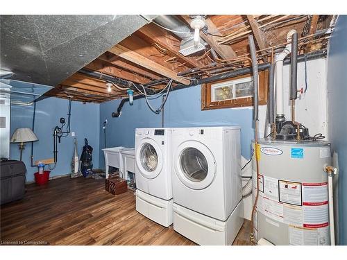 904 Robinson Road, Dunnville, ON - Indoor Photo Showing Laundry Room