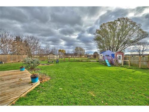 904 Robinson Road, Dunnville, ON - Outdoor With Backyard