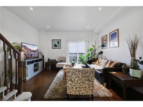 27 Edenrock Drive, Hamilton, ON - Indoor Photo Showing Living Room