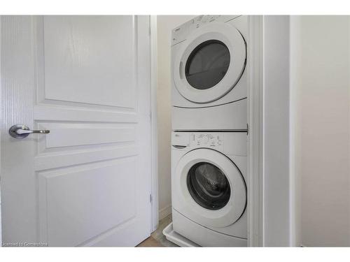 27 Edenrock Drive, Hamilton, ON - Indoor Photo Showing Laundry Room