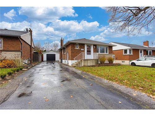 10 Fernwood Crescent, Hamilton, ON - Outdoor