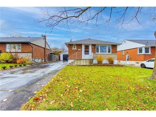 10 Fernwood Crescent, Hamilton, ON - Outdoor