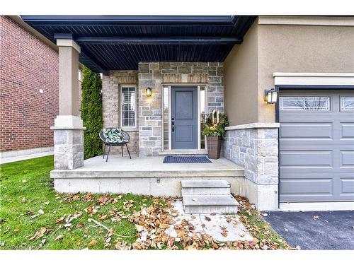 23 Blackburn Lane, Hamilton, ON - Outdoor