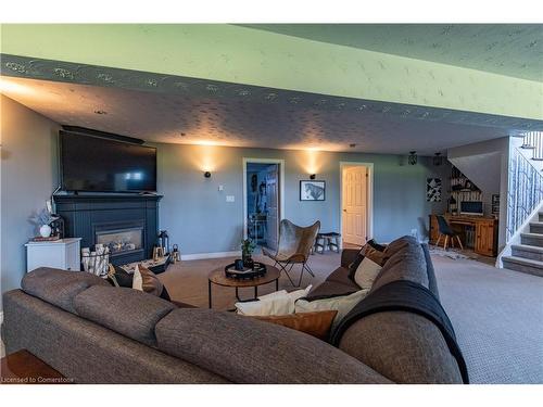 11635 Burnaby Road, Wainfleet, ON - Indoor Photo Showing Living Room With Fireplace