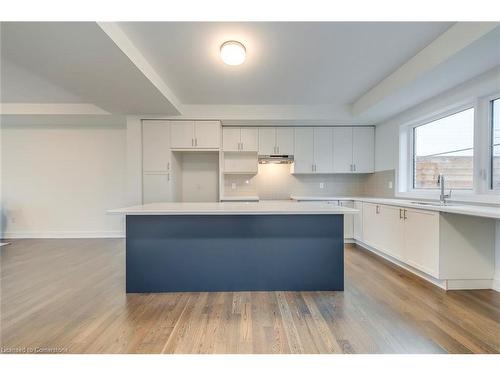 14-2273 Turnberry Road, Burlington, ON - Indoor Photo Showing Kitchen