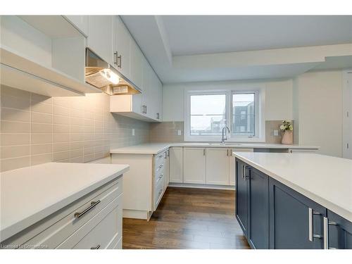 14-2273 Turnberry Road, Burlington, ON - Indoor Photo Showing Kitchen