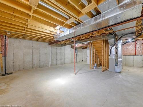 32 Abbotsford Trail, Hamilton, ON - Indoor Photo Showing Basement