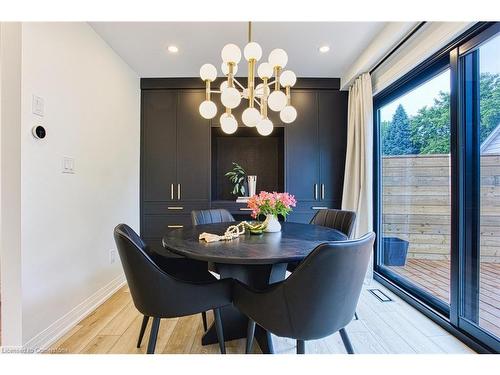 11 Nelles Road N, Grimsby, ON - Indoor Photo Showing Dining Room