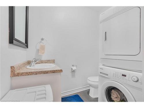 212-80 King William Street, Hamilton, ON - Indoor Photo Showing Laundry Room