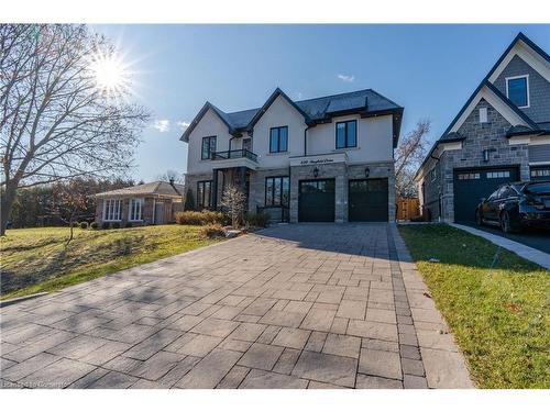 430 Stanfield Drive, Oakville, ON - Outdoor With Facade