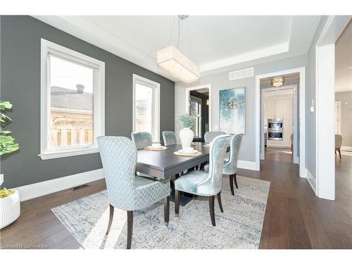 430 Stanfield Drive, Oakville, ON - Indoor Photo Showing Dining Room