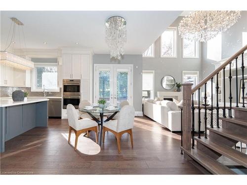 430 Stanfield Drive, Oakville, ON - Indoor Photo Showing Dining Room