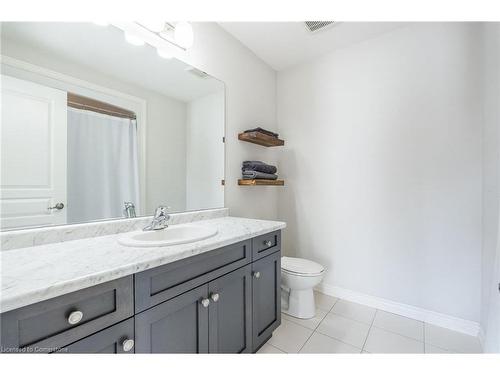 78 Silverwood Avenue, Welland, ON - Indoor Photo Showing Bathroom