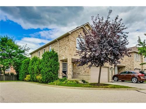 1-39 Panabaker Drive, Ancaster, ON - Outdoor