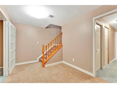 18-1030 Colborne Street E, Brantford, ON - Indoor Photo Showing Other Room