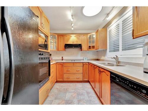 18-1030 Colborne Street E, Brantford, ON - Indoor Photo Showing Kitchen With Double Sink