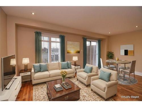 172 Preston Drive, Orangeville, ON - Indoor Photo Showing Living Room