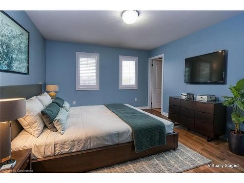 172 Preston Drive, Orangeville, ON - Indoor Photo Showing Bedroom