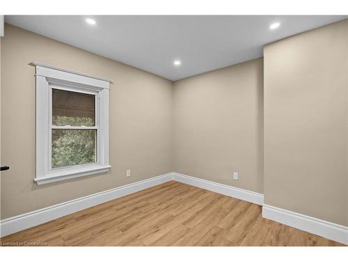 69 Roxborough Avenue, Hamilton, ON - Indoor Photo Showing Other Room