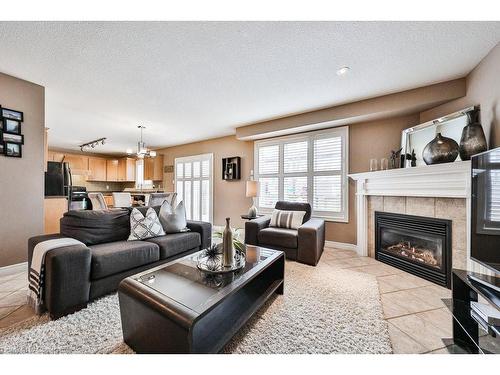 5380 Kindos Street, Burlington, ON - Indoor Photo Showing Living Room With Fireplace