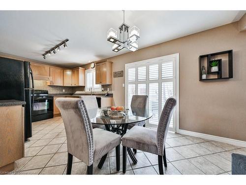 5380 Kindos Street, Burlington, ON - Indoor Photo Showing Dining Room