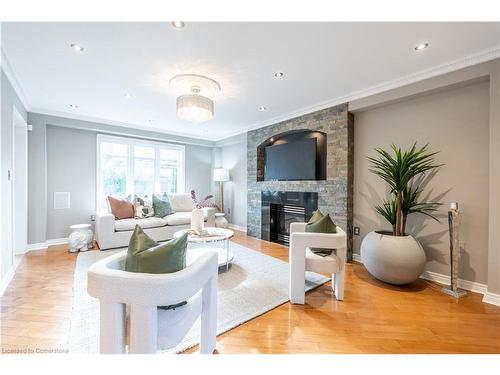 14 Evergreens Drive, Grimsby, ON - Indoor Photo Showing Living Room With Fireplace