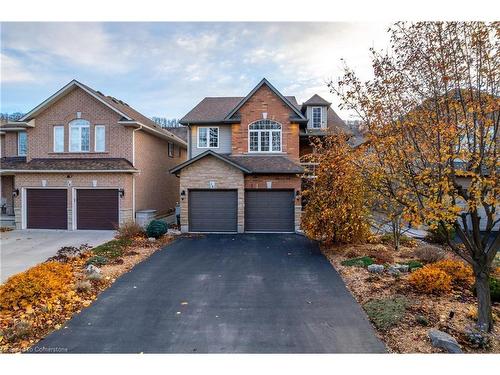 14 Evergreens Drive, Grimsby, ON - Outdoor With Facade