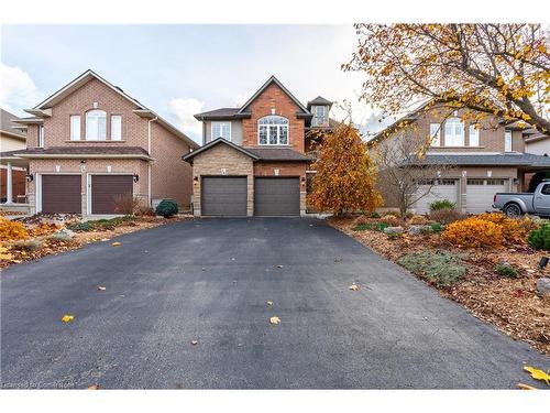 14 Evergreens Drive, Grimsby, ON - Outdoor With Facade