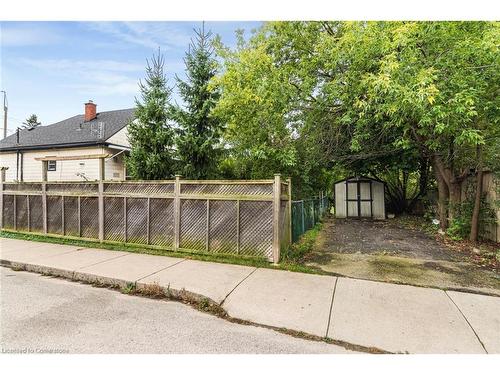 62 East 14Th Street, Hamilton, ON - Outdoor