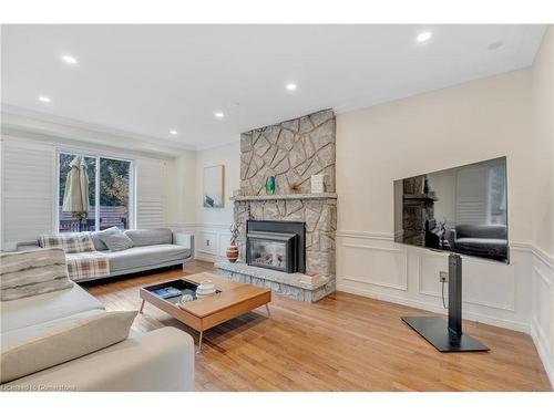 196 Amberly Boulevard, Ancaster, ON - Indoor Photo Showing Living Room With Fireplace