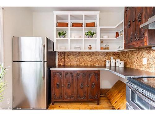 142 Bold Street, Hamilton, ON - Indoor Photo Showing Kitchen