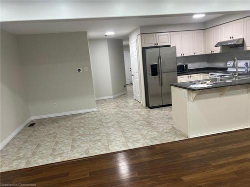 140 Windflower Drive, Kitchener, ON - Indoor Photo Showing Kitchen With Double Sink