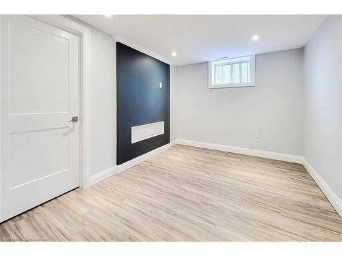 20 Highland Road W, Stoney Creek, ON - Indoor Photo Showing Other Room