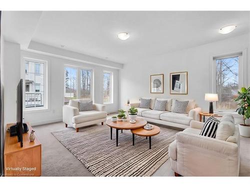 28-420 Linden Street, Cambridge, ON - Indoor Photo Showing Living Room