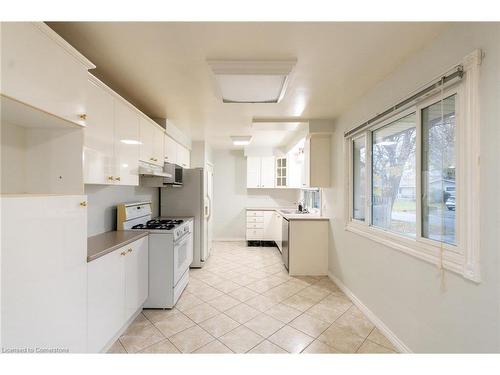 1 Cherrylane Drive, St. Catharines, ON - Indoor Photo Showing Kitchen