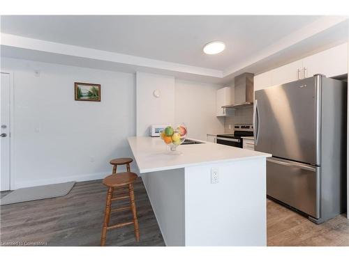 322-1 Redfern Avenue, Hamilton, ON - Indoor Photo Showing Kitchen With Stainless Steel Kitchen