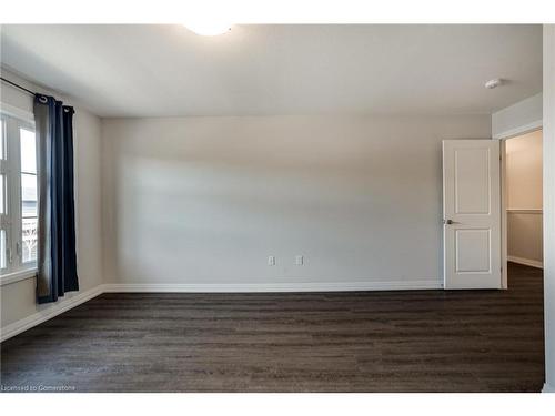 92-4552 Portage Avenue, Niagara Falls, ON - Indoor Photo Showing Other Room