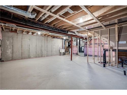 92-4552 Portage Avenue, Niagara Falls, ON - Indoor Photo Showing Basement