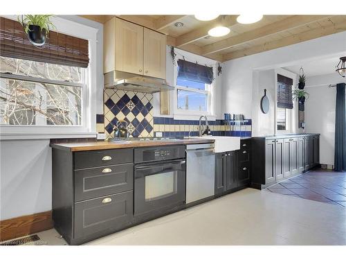 23 Groff Street, Simcoe, ON - Indoor Photo Showing Kitchen