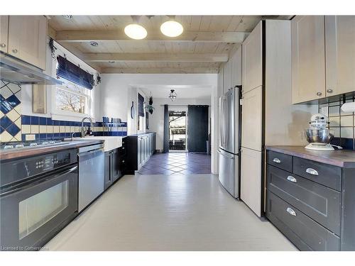 23 Groff Street, Simcoe, ON - Indoor Photo Showing Kitchen